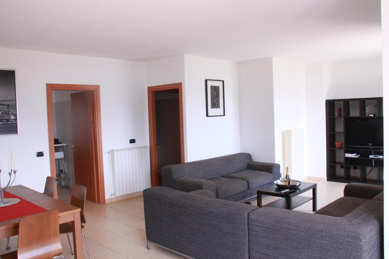 Casa Teodora Appartement Ghiffa Buitenkant foto